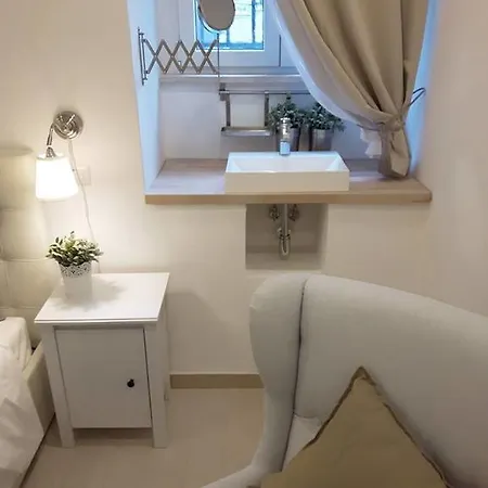 Momaroom Apartament Апартаменты *